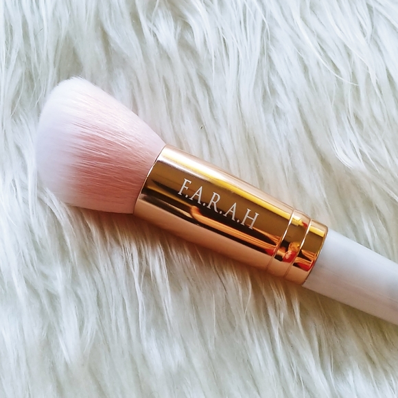 FARAH Face Brush 160F Angled Soft Dense Vegan - Picture 10 of 14